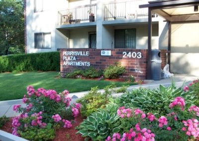 Perrysville Plaza Apartments Sign Board